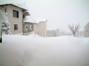 Allerta meteo, neve anche in collina