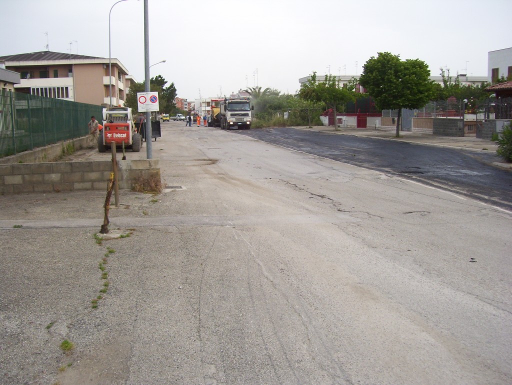 Campomarino Lido, asfaltano l’ultimo giorno di campagna elettorale