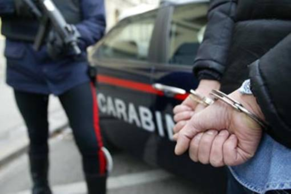 Rapina, in carcere un uomo di 47 anni