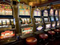 Termoli, giocatore vince 353.000 alla slot