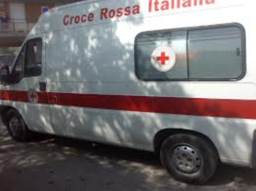 Raid vandalico nella sede della Croce Rossa