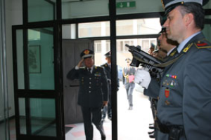 Il generale Achille visita i reparti delle Fiamme Gialle della Provincia di Isernia