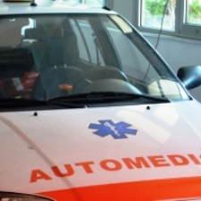 Ambulanza in ‘ritardo’. Aggrediti i soccorritori