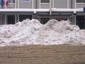 Negozi bloccati dalla neve, la protesta dei commercianti