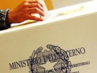 Intenzioni di voto, Pdl resta primo partito ma in calo