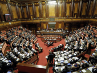 Chiuso il voto in Senato, Berlusconi è decaduto