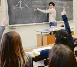 Scuola, “basta tagli all’organico dei docenti”