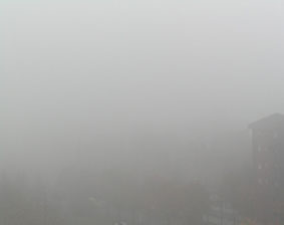 Fitta nebbia sul capoluogo