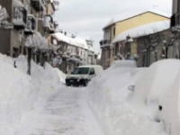 Emergenza maltempo, sfondato il parabrezza di un’auto ad Isernia