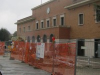 Lavori ai marciapiedi della stazione, prime polemiche