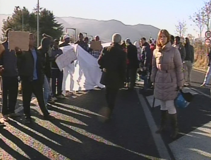 Proteste dei migranti, CasaPound polemica