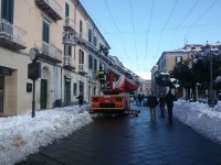 Neve, notte di sgombero per la Sea