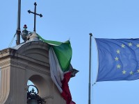 Colle, due fumate nere aspettando il ‘giorno buono’