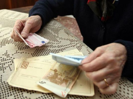 Falsi tecnici Enel scoperti dai Carabinieri