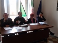 Parlamentari dem: “Noi, gli unici con Frattura nel suo momento peggiore”.