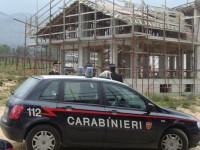 Abusivismo e prevenzione infortuni, quattro denunce dei Carabinieri