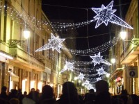 Fondi per l’efficientamento, scoppia la guerra delle luminarie