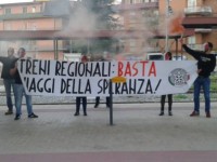 Trasporti ferroviari, blitz di CasaPound alla stazione di Isernia