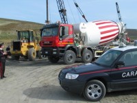 Tentano di corrompere gli ispettori del lavoro, denunciati imprenditore e direttore dei lavori