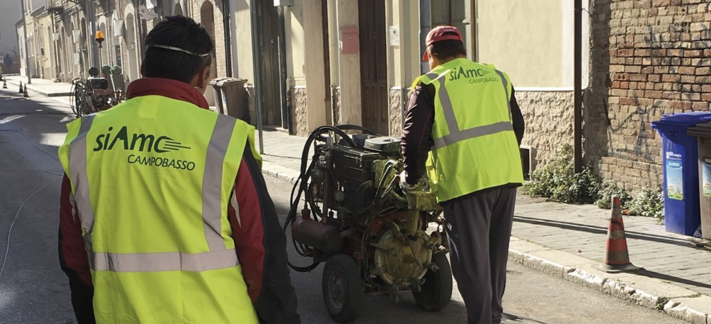 Parte la differenziata e nel centro storico arrivano le telecamere