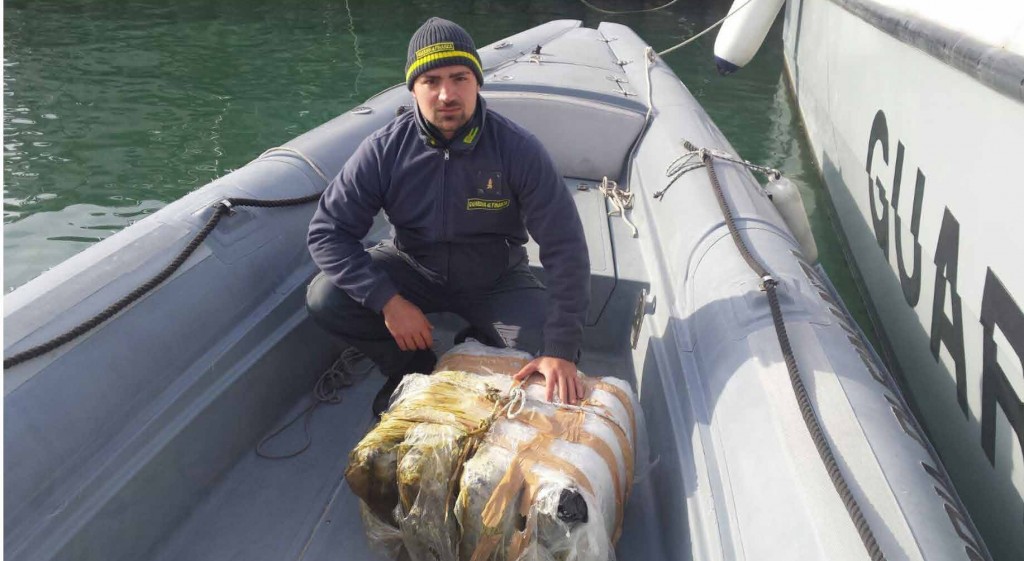 50 kg di marijuana sequestrati al largo della costa molisana