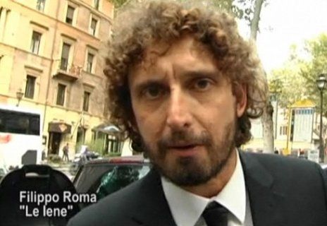 Le Iene aspettano Facciolla davanti al ministero, ma l’assessore diserta l’incontro