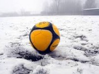 Neve e ghiaccio, calcio fermo nel fine settimana in regione