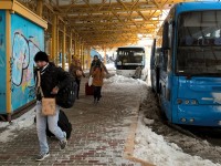 Viabilità in ginocchio per la neve, collegamenti a singhiozzo