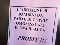 Unioni civili, nuovi manifesti a Carovilli