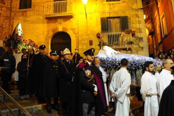 E se a salvarci fosse la ritualità?