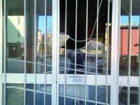 Paura a Campobasso in via Montegrappa, bottiglia incendiaria contro la sede dello Iacp
