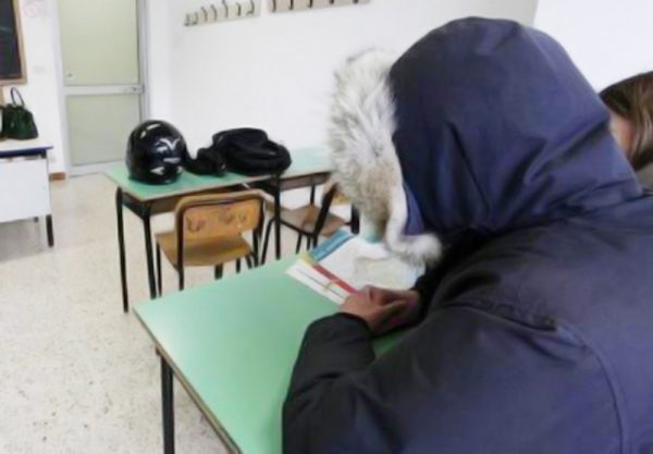 All’Istituto Pilla di Campobasso il freddo fa ‘battere i denti’, «temperature fino a 13 gradi»