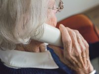 Rompere l’isolamento, nasce la teleassistenza