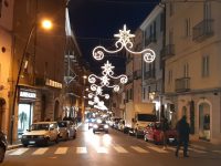 Campobasso, il Covid non spegne il Natale: 62mila euro dal fondo di riserva per le luminarie