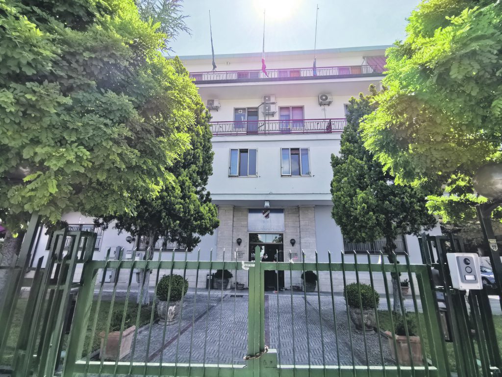 Risparmi a strutture socio-sanitarie borse di studio scientifiche, Micone: un dovere delle istituzioni