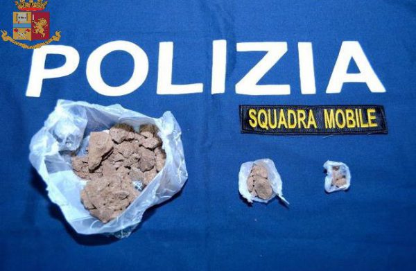 A San Severo per rifornirsi di eroina, pusher arrestato