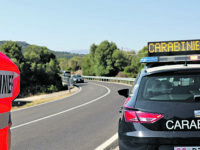 Agnone. Non si ferma all’alt, inseguito e bloccato: era ubriaco