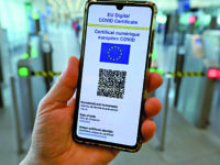 Mascherine, green pass e isolamento. Decreto in vigore: le nuove regole