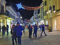 Altri 55 casi a Termoli e Roberti chiude bar e pub alle 20