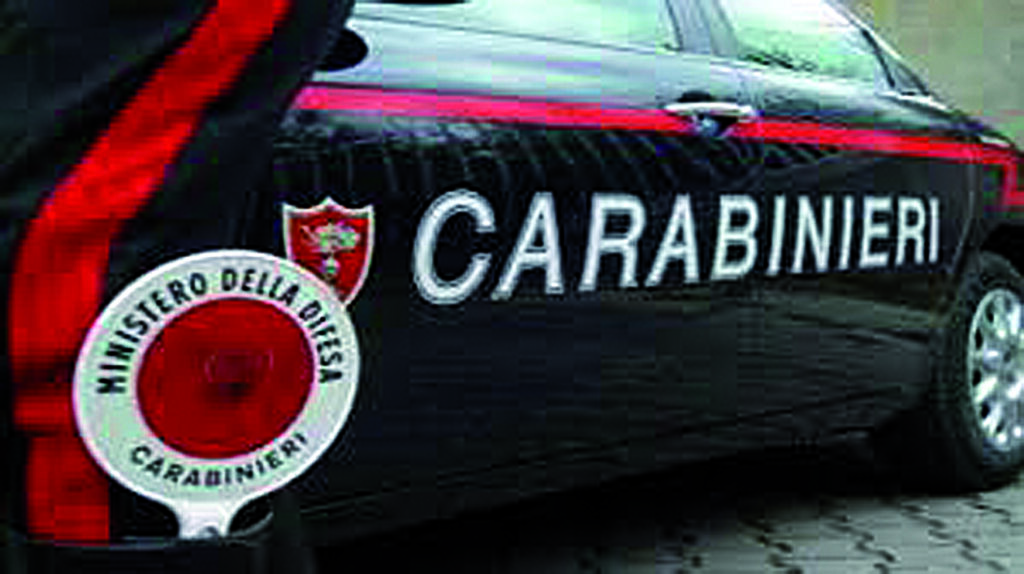 Isernia, ruba portafogli e carte di credito: ladro ‘incallito’ arrestato dai militari