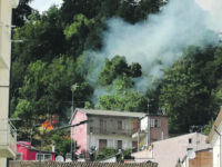 Campobasso. Vasto incendio sulla collina Monforte, vigili impegnati per ore