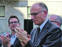 I 5s litigano, Enrico Letta rilancia il modello Ulivo. Buona la prima per il Pd