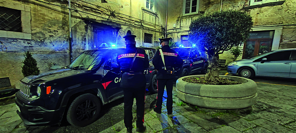 Campobasso. Giovane aggredisce un carabiniere dopo la perquisizione, denunciato
