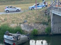 Termoli. Finisce con la Punto nel canale, miracolato 30enne