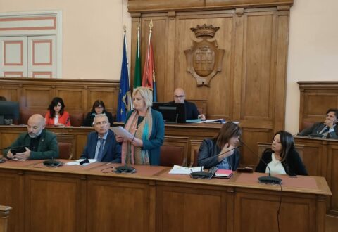 Campobasso. Scuola ponte inserita nel Dup 2025-2027, cortocircuito in Aula