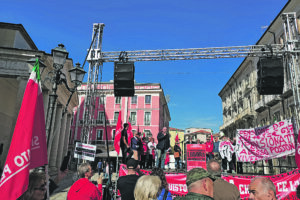 La rabbia dei pensionati, Cgil in piazza: manovra vergognosa