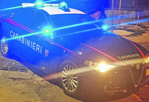 Venafro. Abbandona la madre invalida in strada dopo un litigio, 20enne nei guai