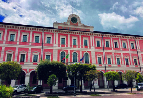 Campobasso. Classi della D’Ovidio in via Garibaldi, l’accusa di un cittadino: «Anomalie nella procedura»