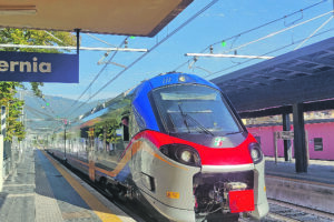 Arriva il primo treno elettrico: il Molise guarda finalmente al futuro