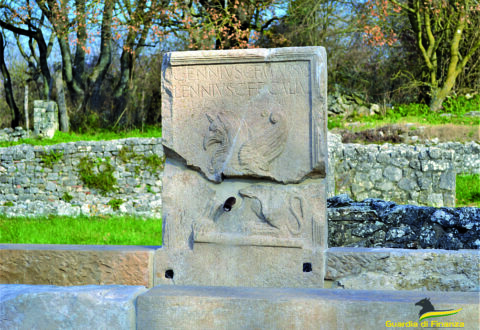 Simbolo di custodia e vigilanza, restaurata la Fontana del Grifo